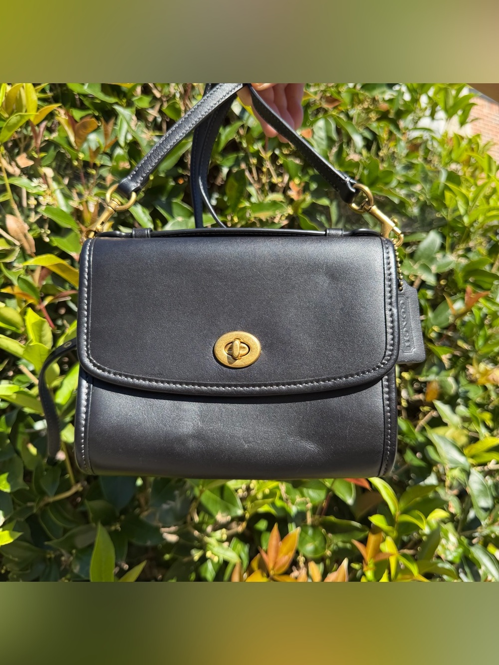 EUC Coach Kip Turnlock Crossbody C3486